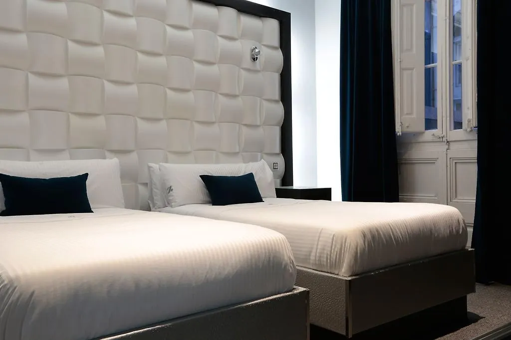Konukevi Amra Barcelona Gran Via Otel