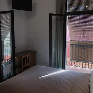 2* Vendégház Radio