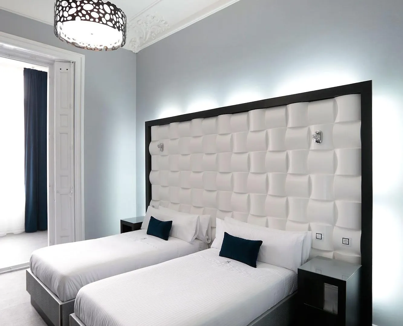 Amra Barcelona Gran Via Otel 2*,