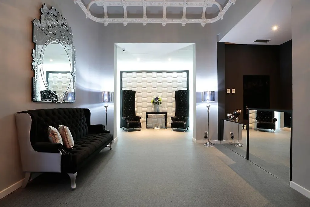 Amra Barcelona Gran Via Otel